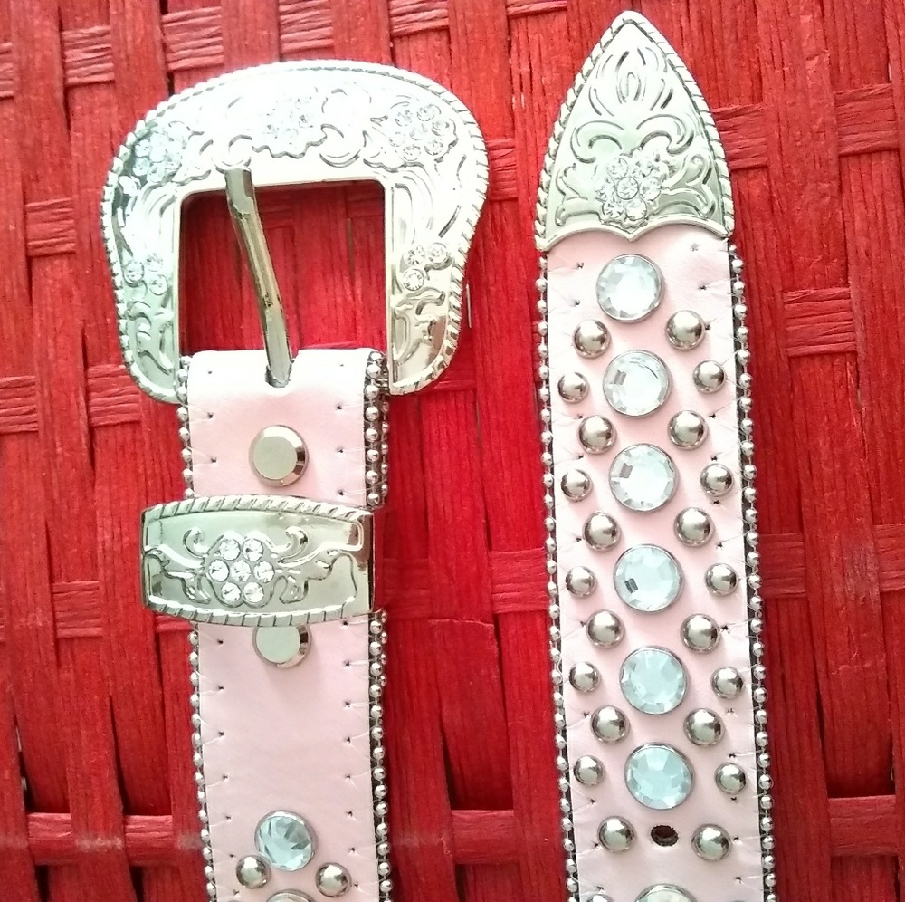 Youth XS Light Pink Bling Belt