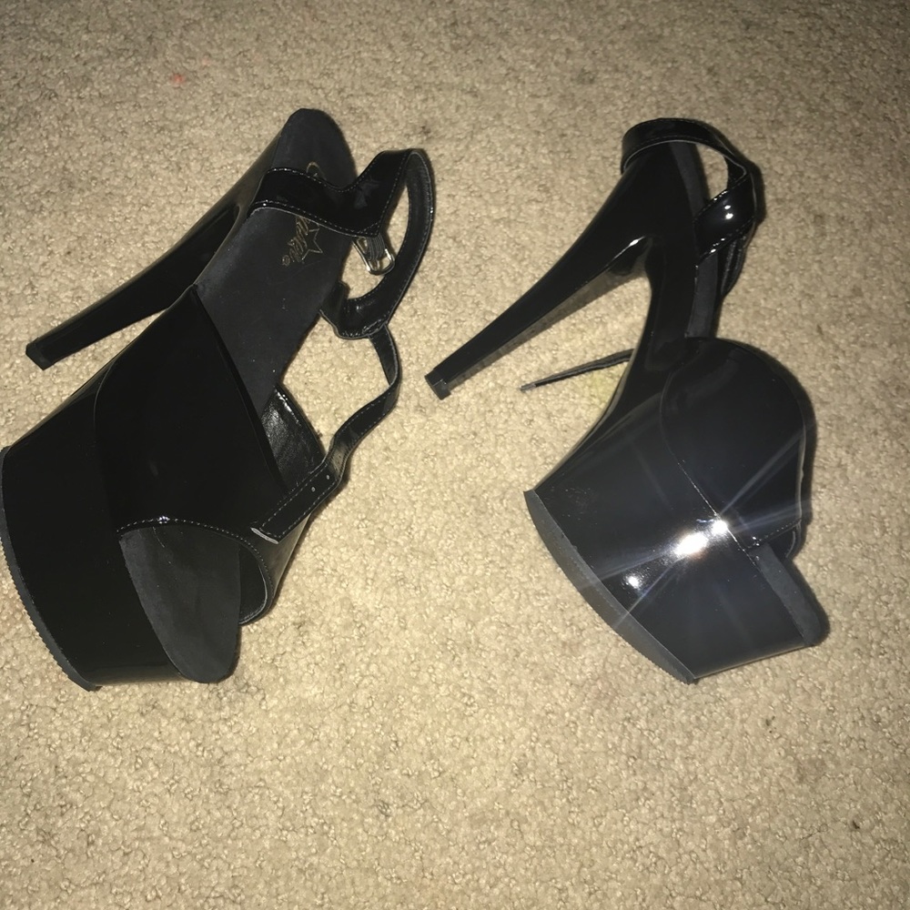 Platform heels