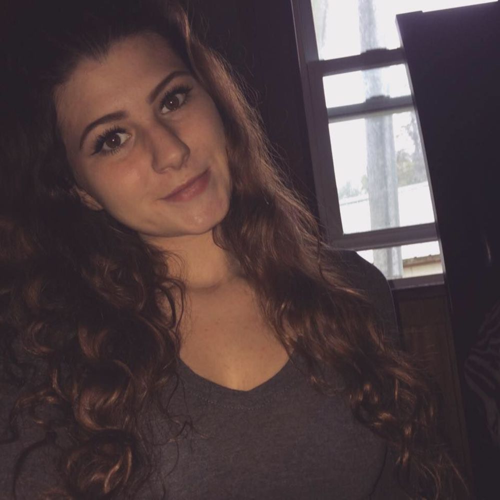 Meet your Posher, Gabrielle