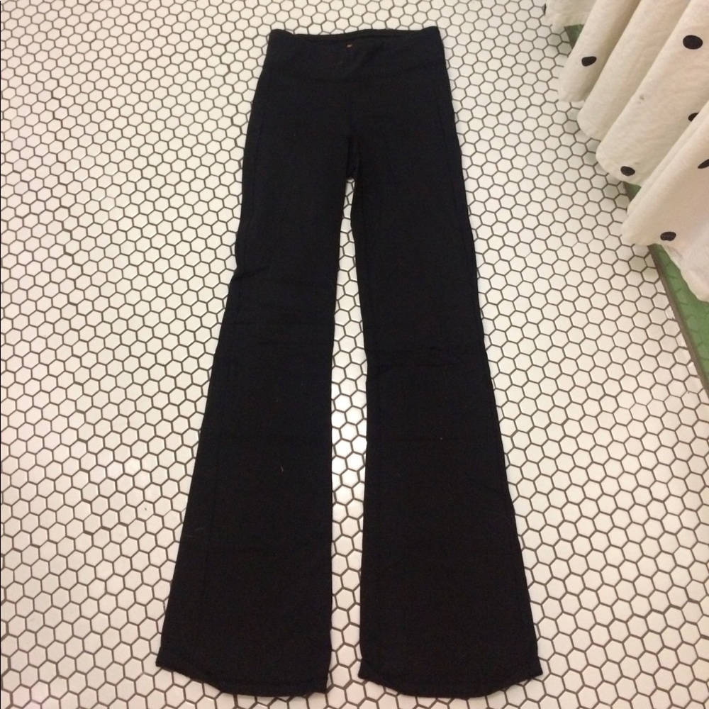 Lucy black flared leggings