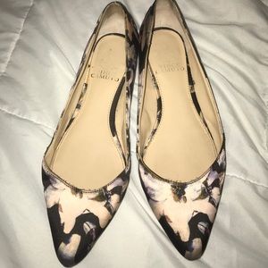Women's Vince Camuto flower flats