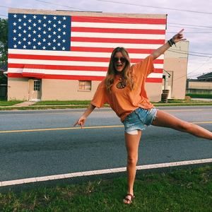 Meet your Posher, Brittany