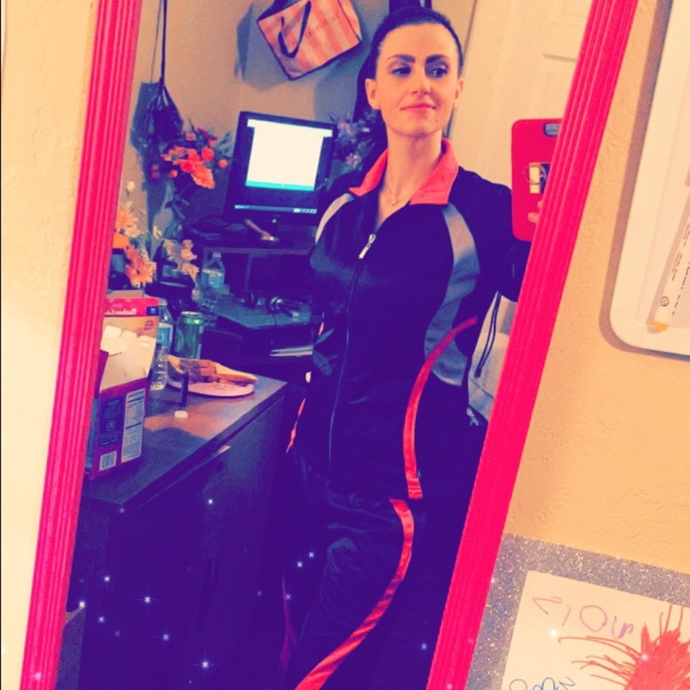 Meet your Posher, Vida