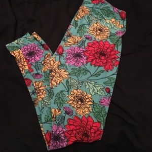 Floral Lularoe leggings