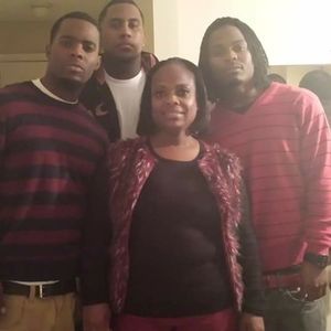 Meet your Posher, Angela