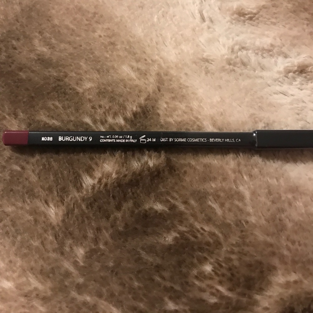 Lip & Eye Pencil