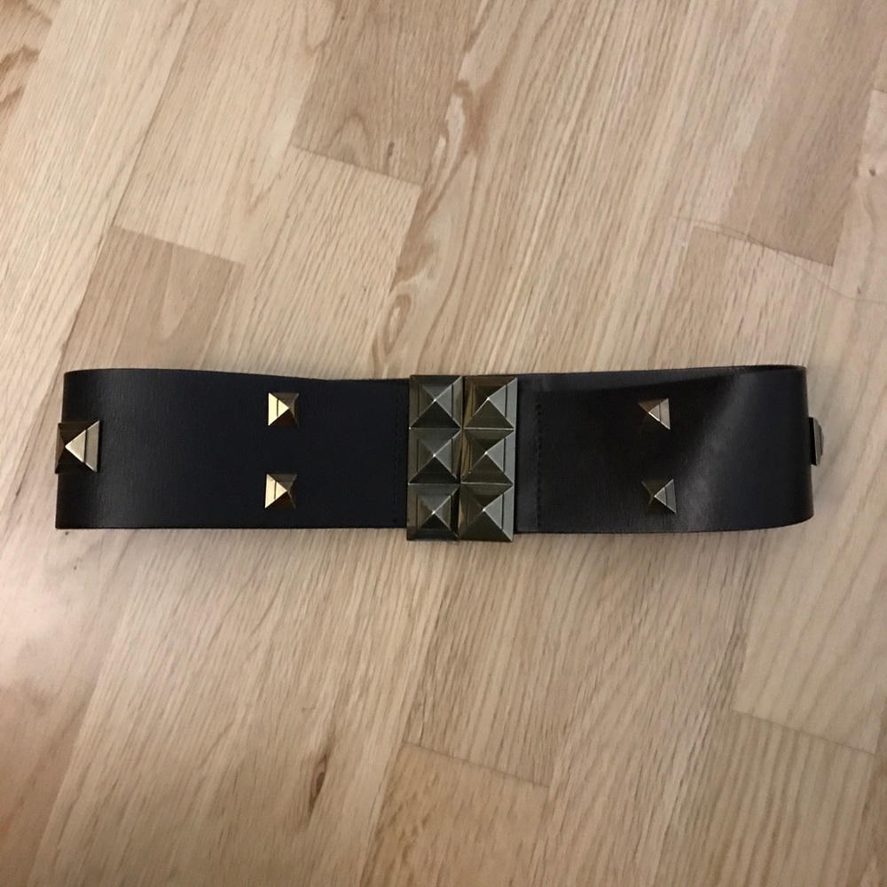 Madewell studded leather belt