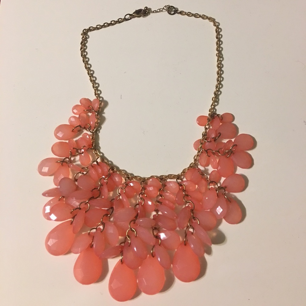 Apt 9 Colorful peach/pink necklace