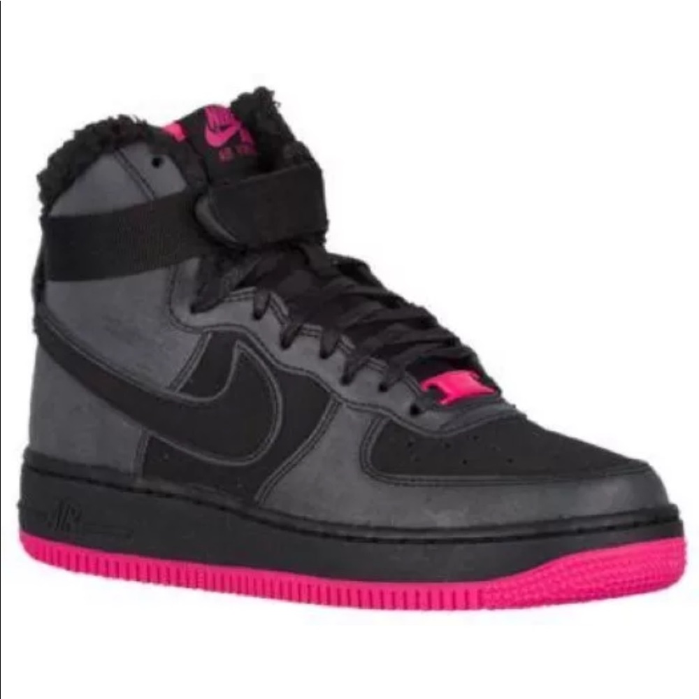 Brand new size 7y Air Force 1 High LV8 (GS)