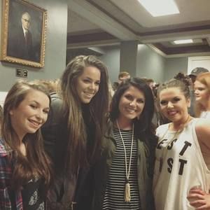 Meet your Posher, Kennedi