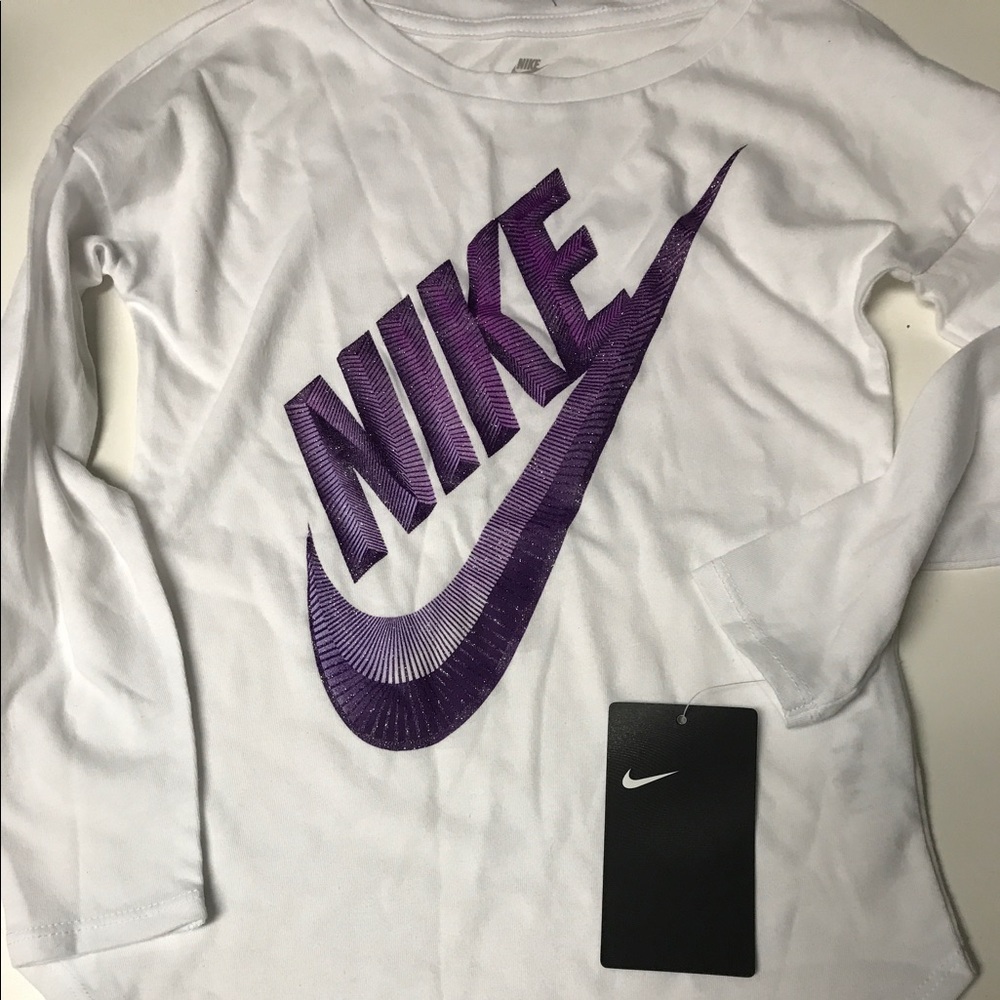 NWT Nike long sleeve shirt.