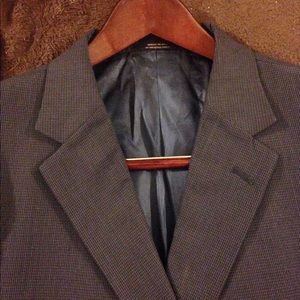 Hart Schaffner Marx Navy & Blue Check Blazer 48R Hart Schaffner Marx Navy & Blue Check Blazer 48R