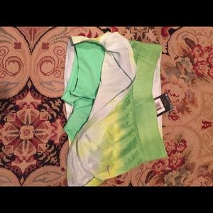 Nike workout skort-new with tags