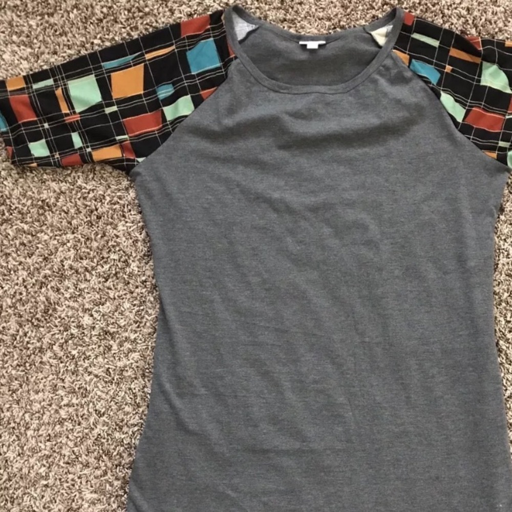 Lularoe Julia in Grey w/Geometric Sleeves - Small - Picture 1 of 4