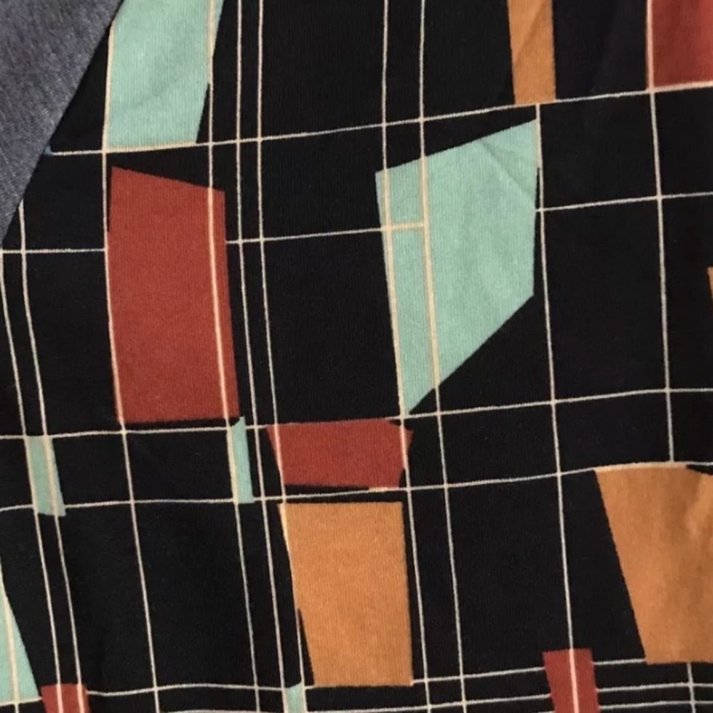 Lularoe Julia in Grey w/Geometric Sleeves - Small - Picture 3 of 4