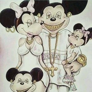 Meet your Posher, Courtney