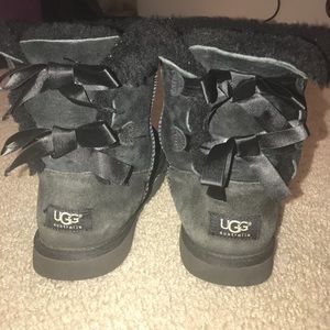 Cute Trendy Black Ugg Boots!