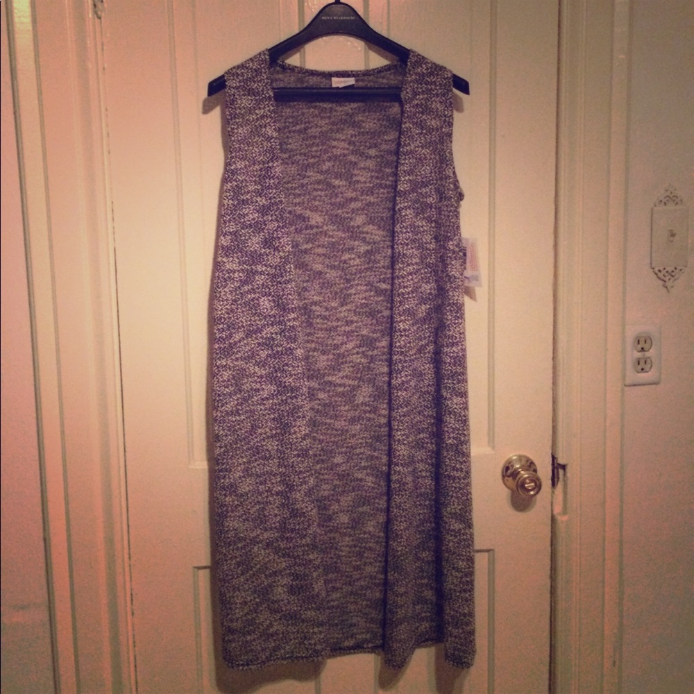 LuLaRoe Duster - Joy (Sm)