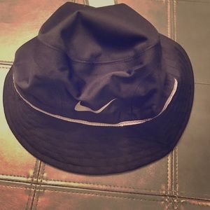 Men's Nike Golf Bucket Hat NWT