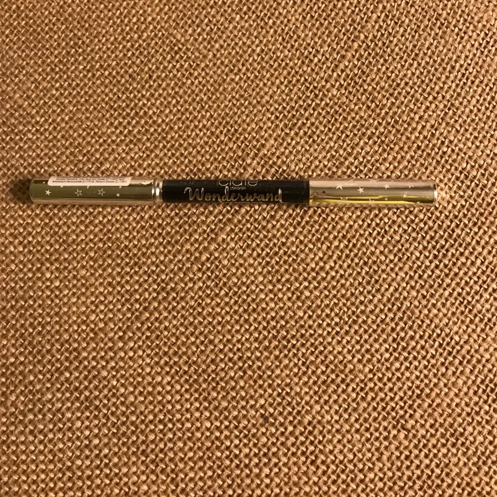 3 for $10 💥 Ciate Wonderwand liner