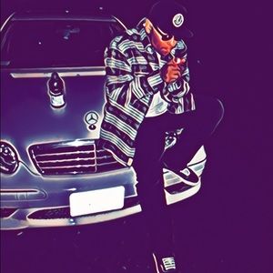 Meet your Posher, Javier