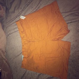 Old Navy Perfect casual shorts size 16