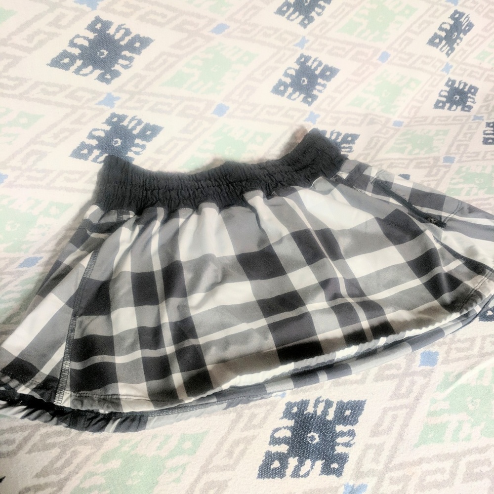 Lululemon run skirt