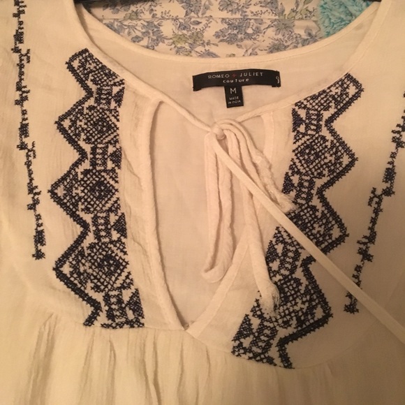 Dress - Picture 3 of 5