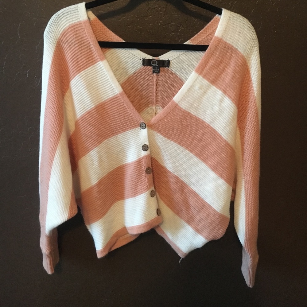 Crop sweater