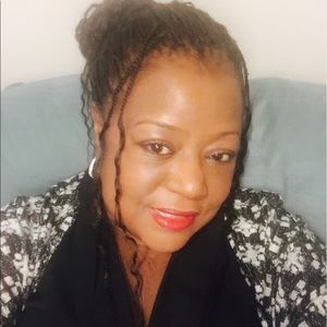 Meet your Posher, Rita