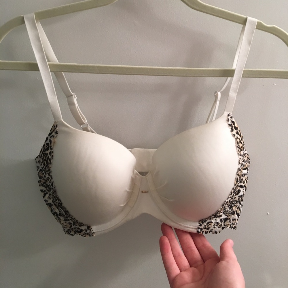Victorias Secret 34DD Cheetah Bra