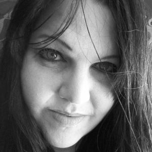 Meet your Posher, Alisa