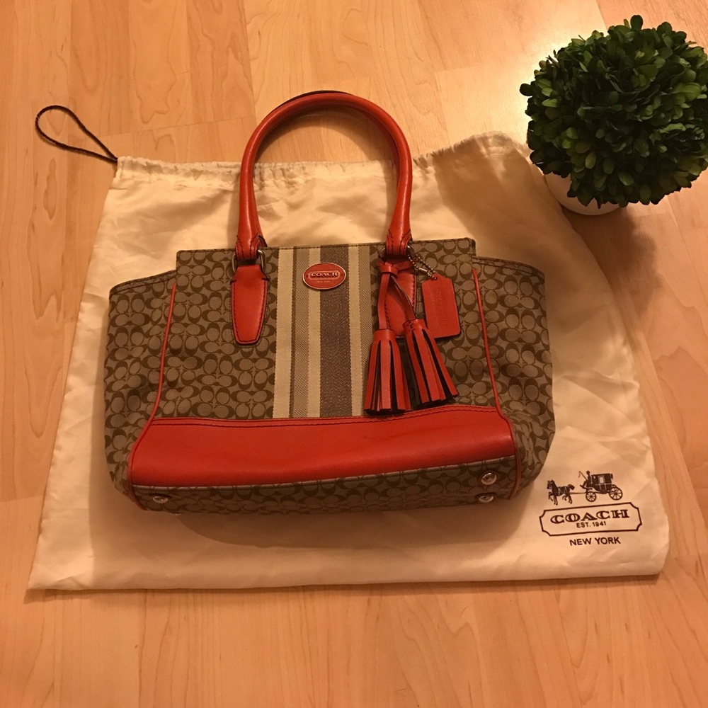 Authentic coach purse