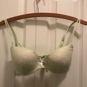 Bras