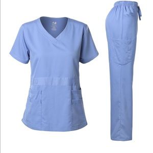 Scrub set