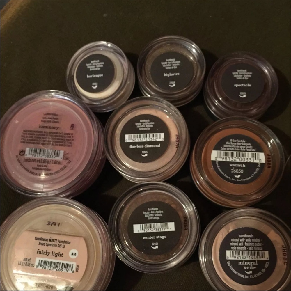 Bare minerals shadow brush powder bundle