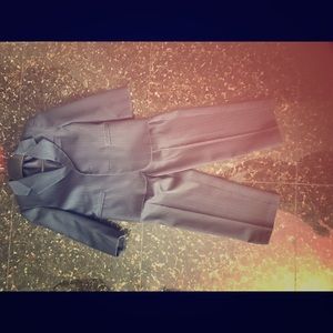 Size 4 boys 2 piece dockers navy pinstripe suit