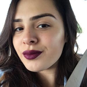 Meet your Posher, Brenda