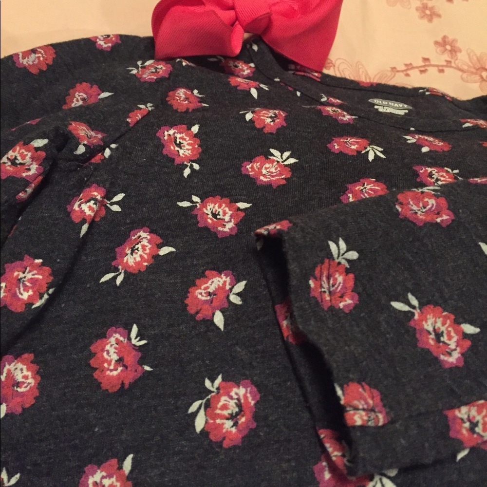 Gray toddler dress 🌸