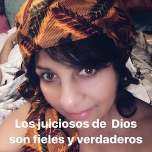 Meet your Posher, Edith