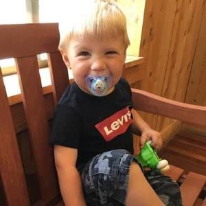 Meet your Posher, Carla