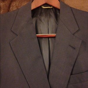 Hart Schaffner Marx Navy Herringbone Blazer 42R Hart Schaffner Marx Navy Herringbone Blazer 42R