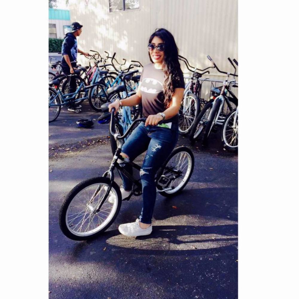 Meet your Posher, Annuh