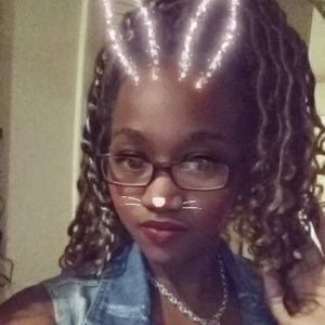 Meet your Posher, Lajoy