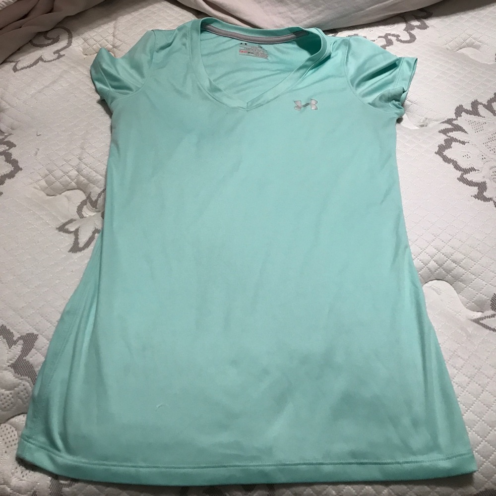 Under armour workout shirt