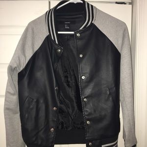 Forever 21 grey/black Bomber jacket