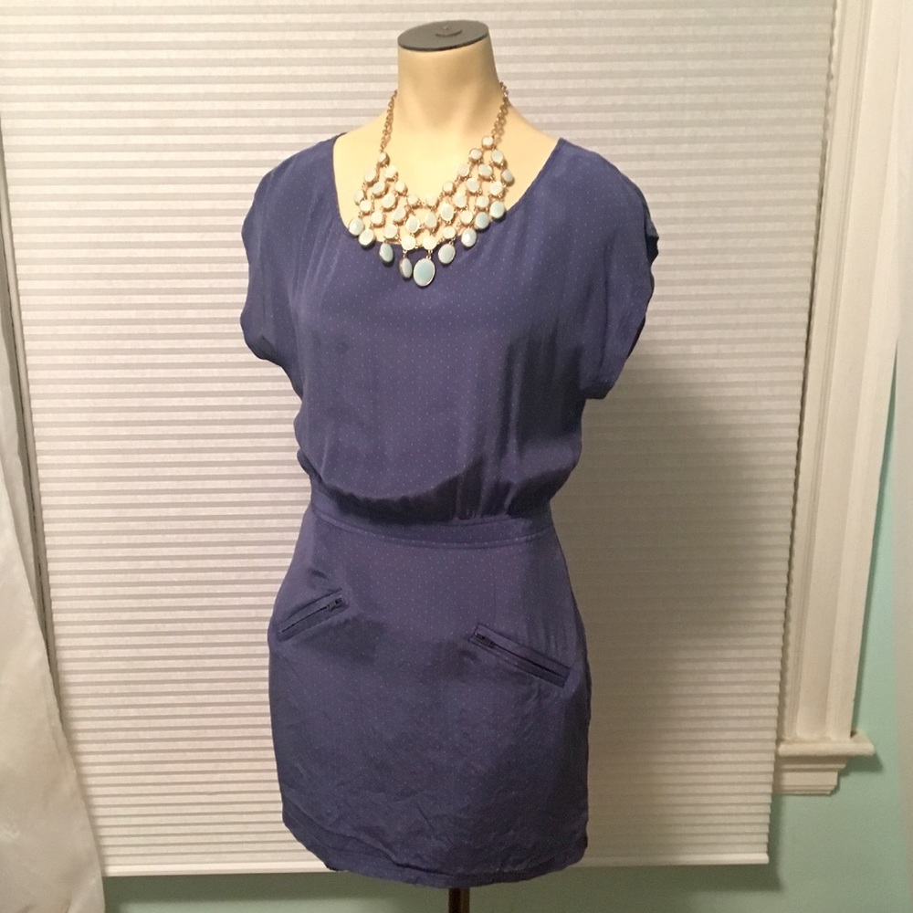 LAST CHANCE - XXI Silk Dress size M