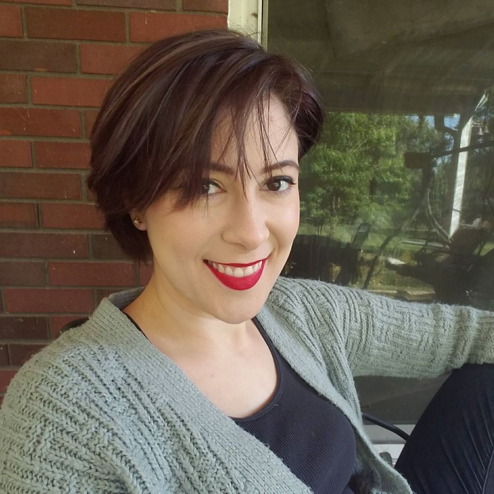 Meet your Posher, Carolyn