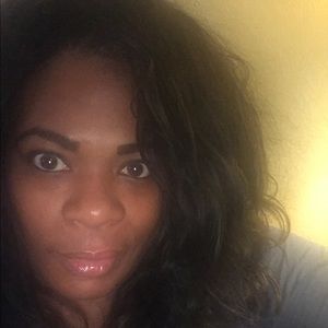 Meet your Posher, Annalee