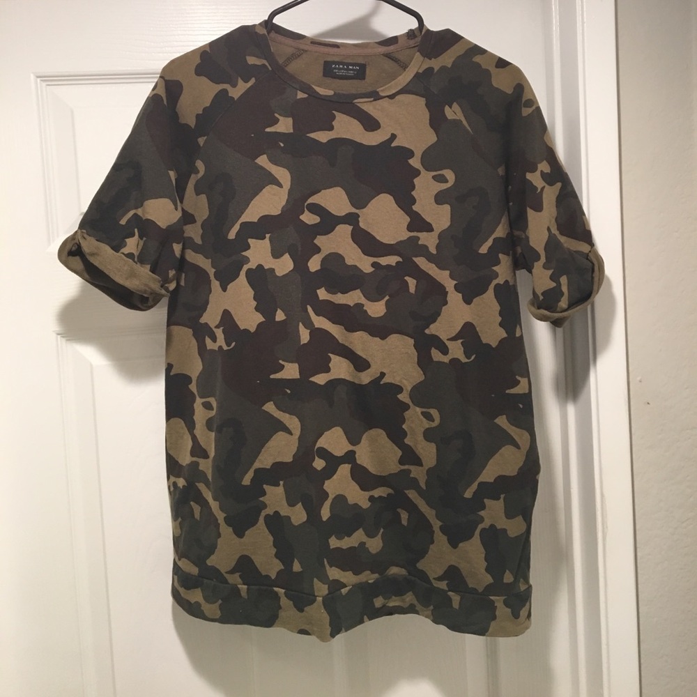 🛑CAMO FITTED SHORT SLEEVE SHIRT🛑